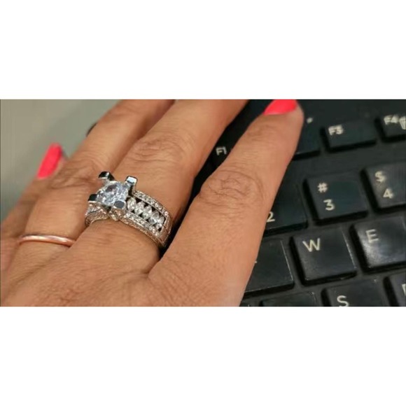 BESTSELLER! Fancy Zirconia Ring - Perfect for Engagement, Wedding,Gift! - Picture 4 of 5